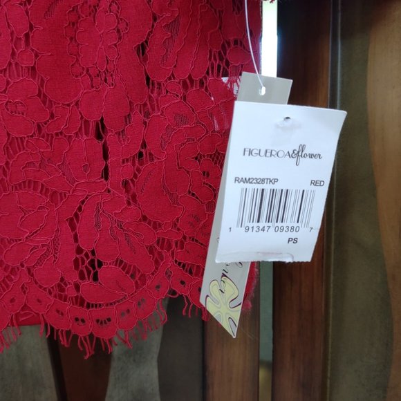 Figuerca @ Flower Woman’s Lace Top - Picture 3 of 4